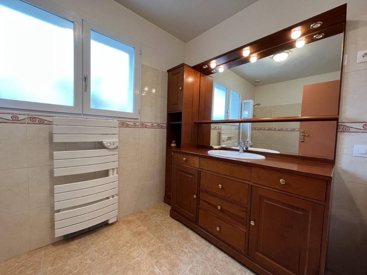 Grande Maison Familiale Avec Spa, Plage A Proximite, Jardin Et Parking - 10 Couchages - Fr-1-246A-153 Exterior foto